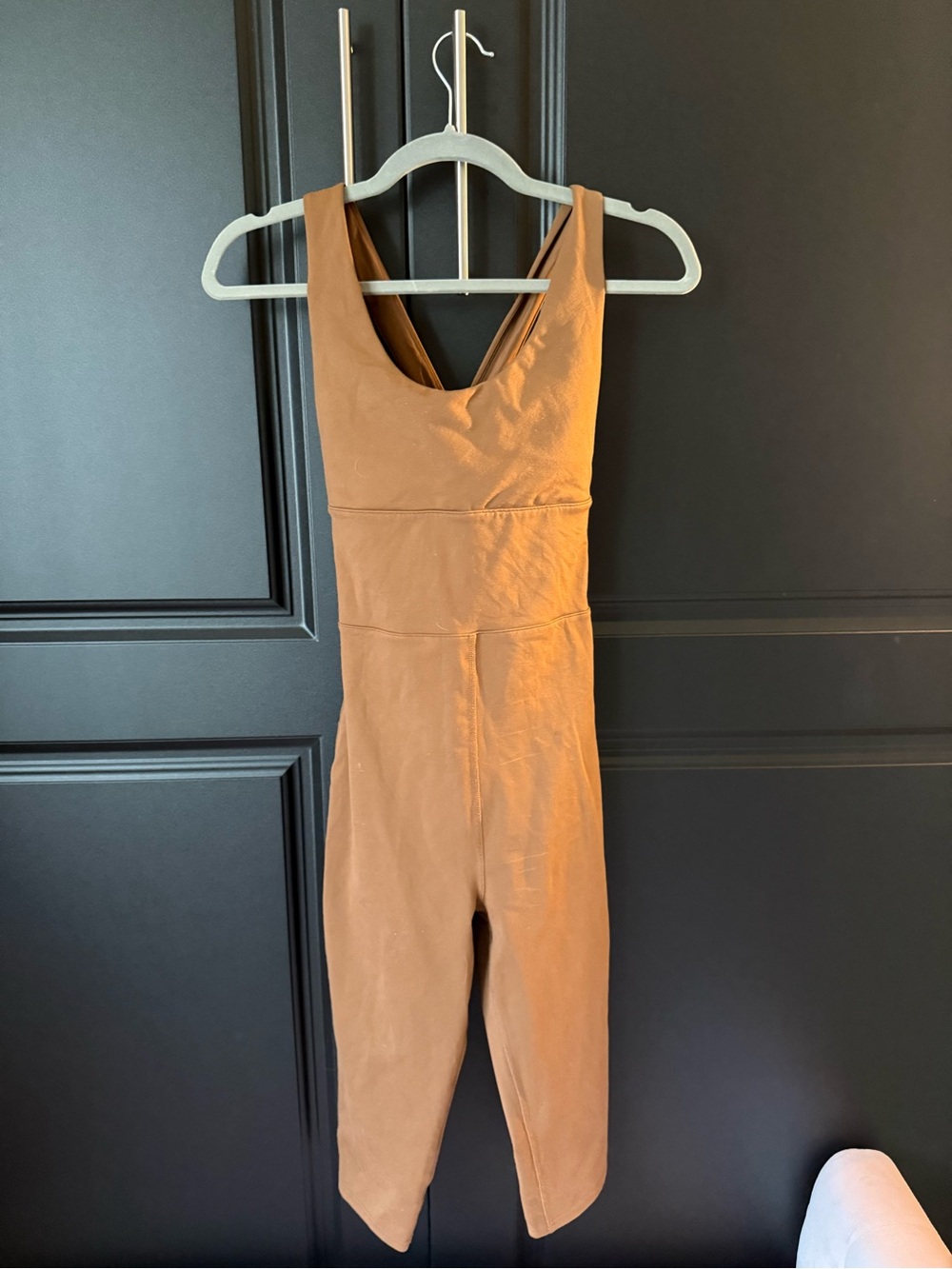 ALO Yoga Sleeveless V-Neck Rust Jumpsuit